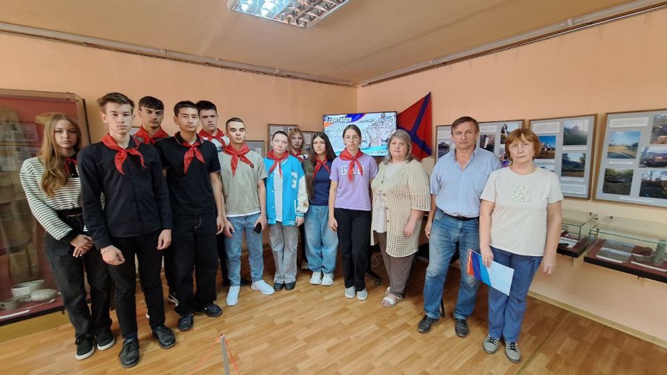 В селе Пархоменко школьники приняли участие в цикле памятных мероприятий В селе Пархоменко школьники приняли участие в цикле памятных мероприятий