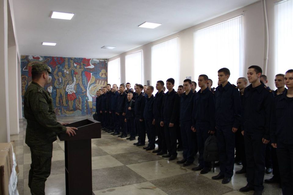 ГВСУ СК РФ и фонд "Импакт" поддержали Луганский кадетский корпус ГВСУ СК РФ и фонд "Импакт" поддержали Луганский кадетский корпус