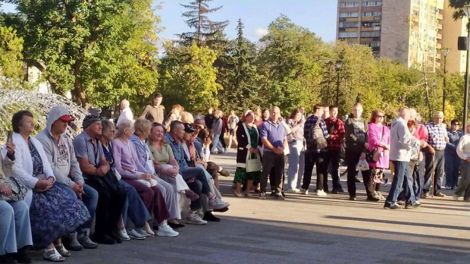 ����� ��������� ������ � ����� ������ �������� ����� ����������� ������� � ������ ����� ������ �������� �������, ����������� 230-����� ��������� ��������