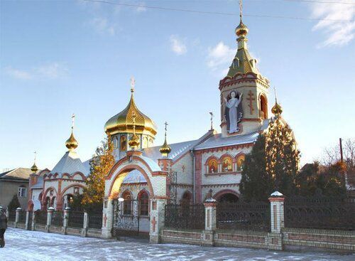 В Николо-Преображенском архиерейском соборе города Луганска, в день празднования 75-летия завершения строительства храма, прошла торжественная Литургия В Николо-Преображенском архиерейском соборе города Луганска, в день празднования 75-летия завершения строительства храма, прошла торжественная Литургия