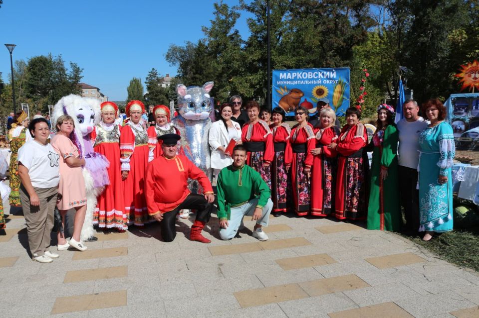 Сотрудники МБУ "Марковский районный дом культуры" приняли участие в Открытом Республиканском фестивале семейного творчества и национальных культур "СОЗВЕЗДИЕ МИРА И СОГЛАСИЯ" 2025! Сотрудники МБУ "Марковский районный дом культуры" приняли участие в Открытом Республиканском фестивале семейного творчества и национальных культур "СОЗВЕЗДИЕ МИРА И СОГЛАСИЯ" 2025!