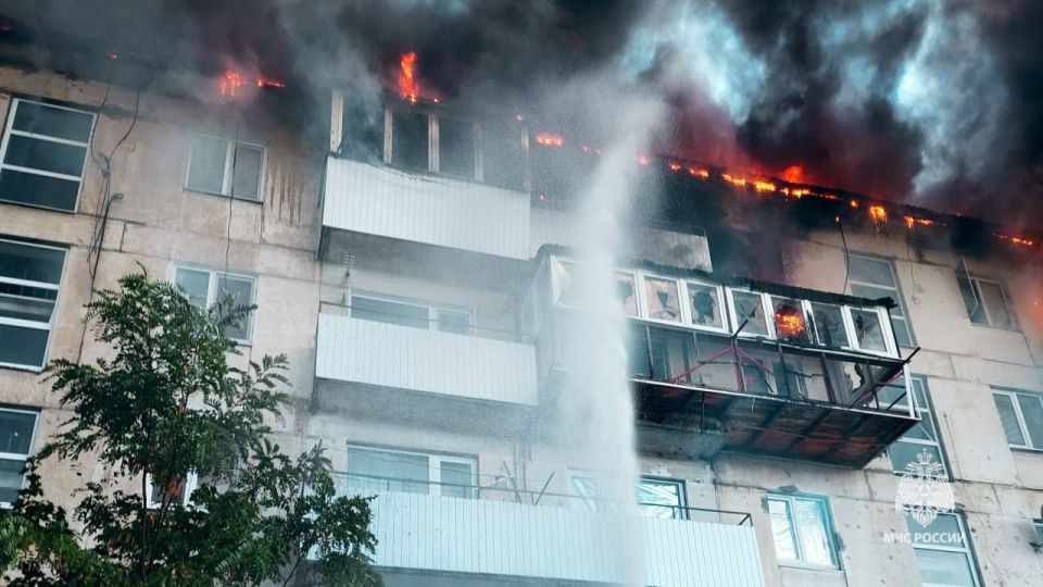 Евгений Лисицын: В Северодонецке украинский дрон ударил по жилым кварталам Евгений Лисицын: В Северодонецке украинский дрон ударил по жилым кварталам