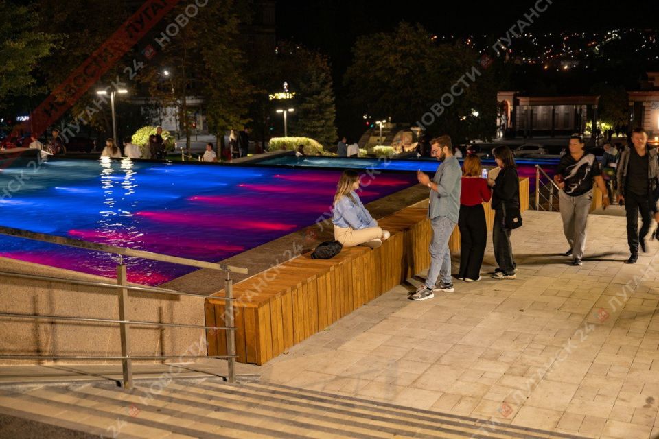 Ровно 11 лет назад, 13 сентября 2014 года, в 20:00 в Луганске энергетики включили первую восстановленную электролинию Ровно 11 лет назад, 13 сентября 2014 года, в 20:00 в Луганске энергетики включили первую восстановленную электролинию