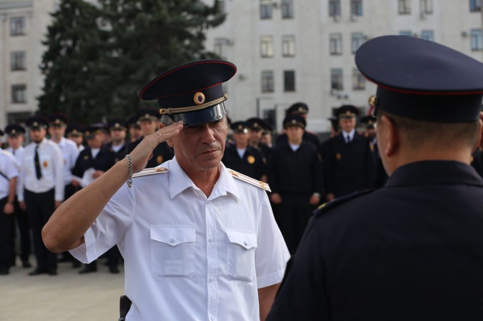 Более 200 стражей правопорядка обеспечили безопасность луганчан на праздничном концерте по случаю Дня города Более 200 стражей правопорядка обеспечили безопасность луганчан на праздничном концерте по случаю Дня города