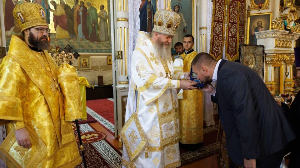 Денис Мирошниченко принял участие в архиерейской службе в день юбилея Николо-Преображенского собора Денис Мирошниченко принял участие в архиерейской службе в день юбилея Николо-Преображенского собора