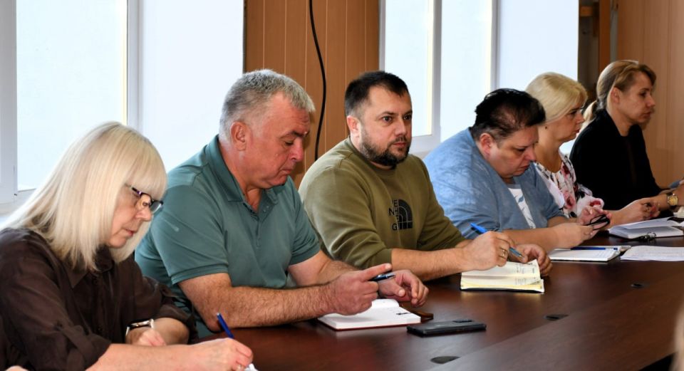 Евгений Шаталин: Провел рабочее совещание руководителей структурных подразделений администрации города Евгений Шаталин: Провел рабочее совещание руководителей структурных подразделений администрации города