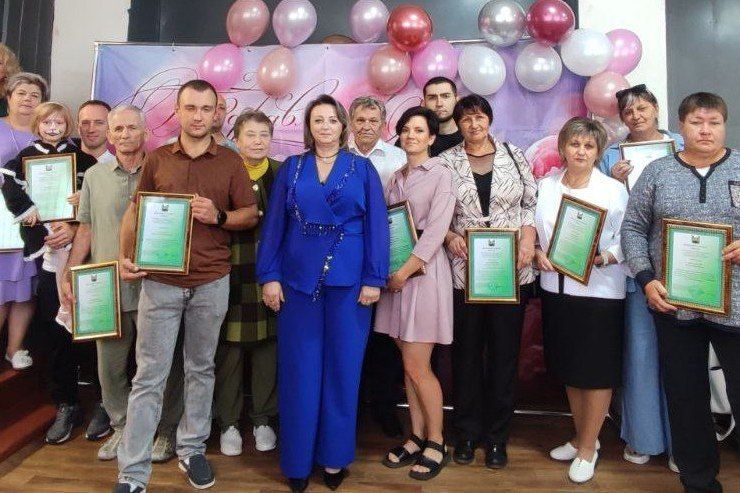 В пгт Шахтёрский отметили День посёлка В пгт Шахтёрский отметили День посёлка