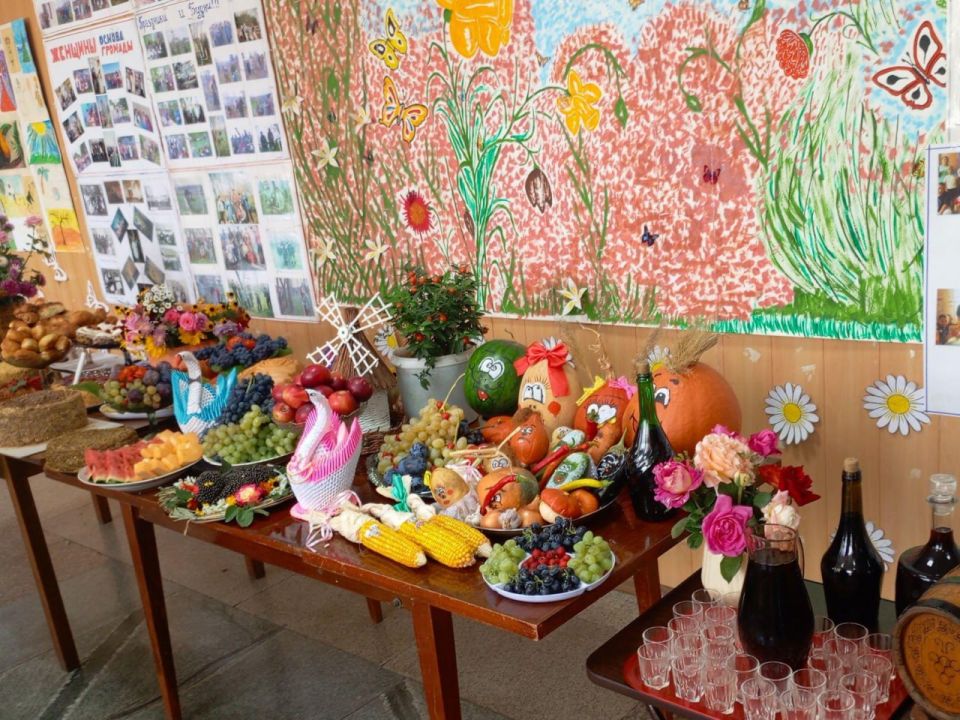 Село Орехово, славящееся своими дружными активными людьми, безгранично любящими свою малую Родину, отметило свой 235-летний юбилей Село Орехово, славящееся своими дружными активными людьми, безгранично любящими свою малую Родину, отметило свой 235-летний юбилей