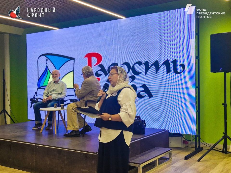 Интересная встреча с писателями! Интересная встреча с писателями!