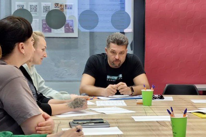 В Молодёжном центре прошел мастер-класс «Взаимодействие со СМИ» В Молодёжном центре прошел мастер-класс «Взаимодействие со СМИ»