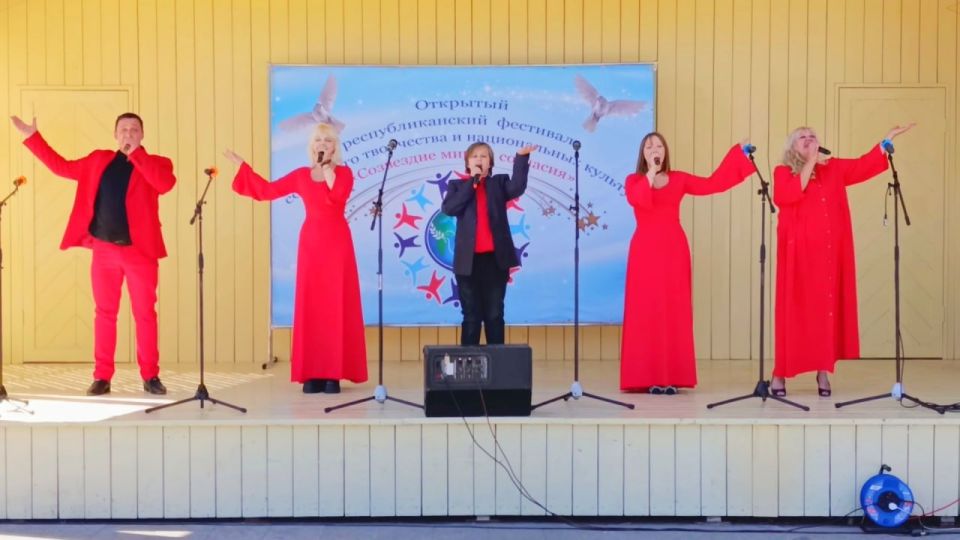 – в числе участников празднования 230-летия города Луганска! – в числе участников празднования 230-летия города Луганска!