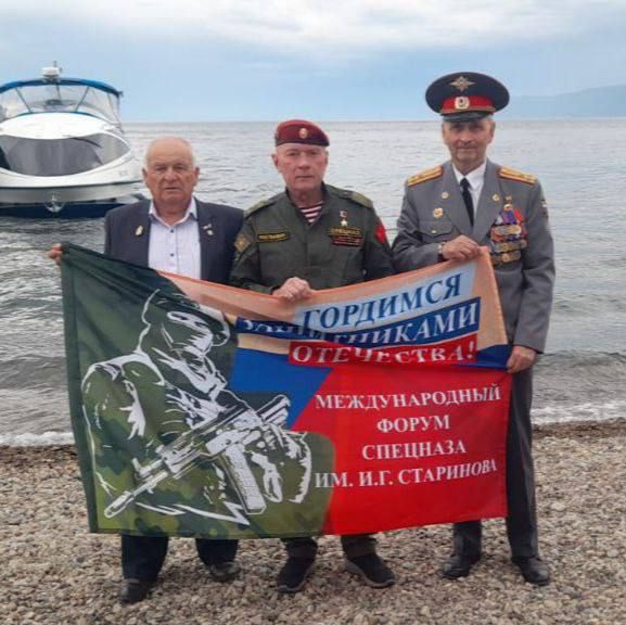 Ветераны боевых действий транспортной полиции Прибайкалья приняли участие в форуме «Двадцать лет спустя. Звездный десант» Ветераны боевых действий транспортной полиции Прибайкалья приняли участие в форуме «Двадцать лет спустя. Звездный десант»