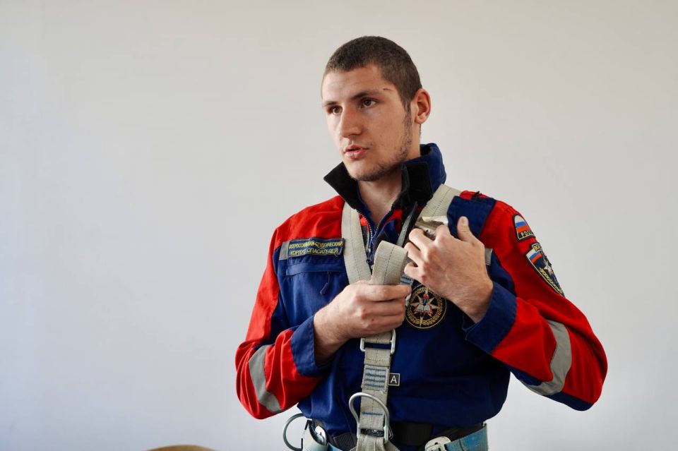 Спасатели начинаются здесь Спасатели начинаются здесь