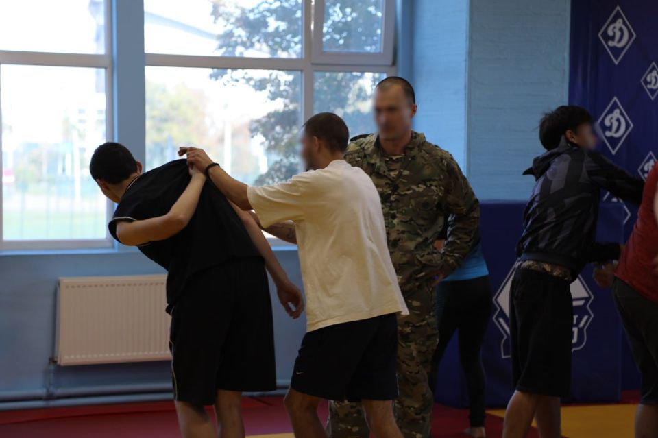 Для несовершеннолетних, состоящих на учете в УИИ регионального УФСИН провели спортивные мероприятия Для несовершеннолетних, состоящих на учете в УИИ регионального УФСИН провели спортивные мероприятия