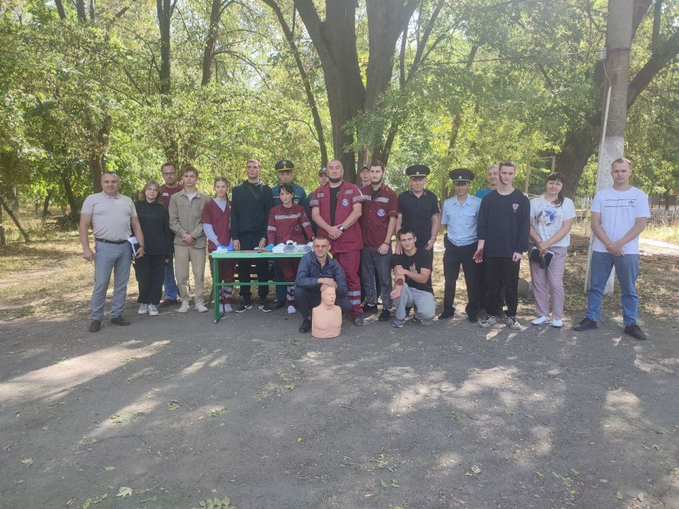 В Ровеньках состоялся мастер-класс по оказанию первой медицинской помощи В Ровеньках состоялся мастер-класс по оказанию первой медицинской помощи