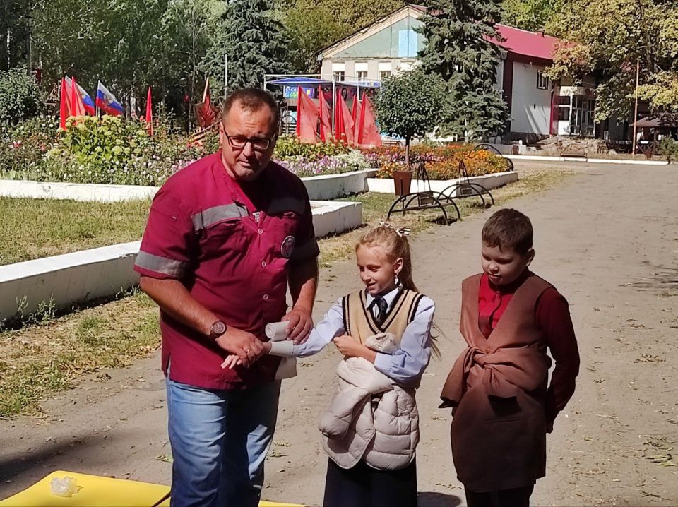 В Ровеньках состоялся мастер-класс по оказанию первой медицинской помощи В Ровеньках состоялся мастер-класс по оказанию первой медицинской помощи