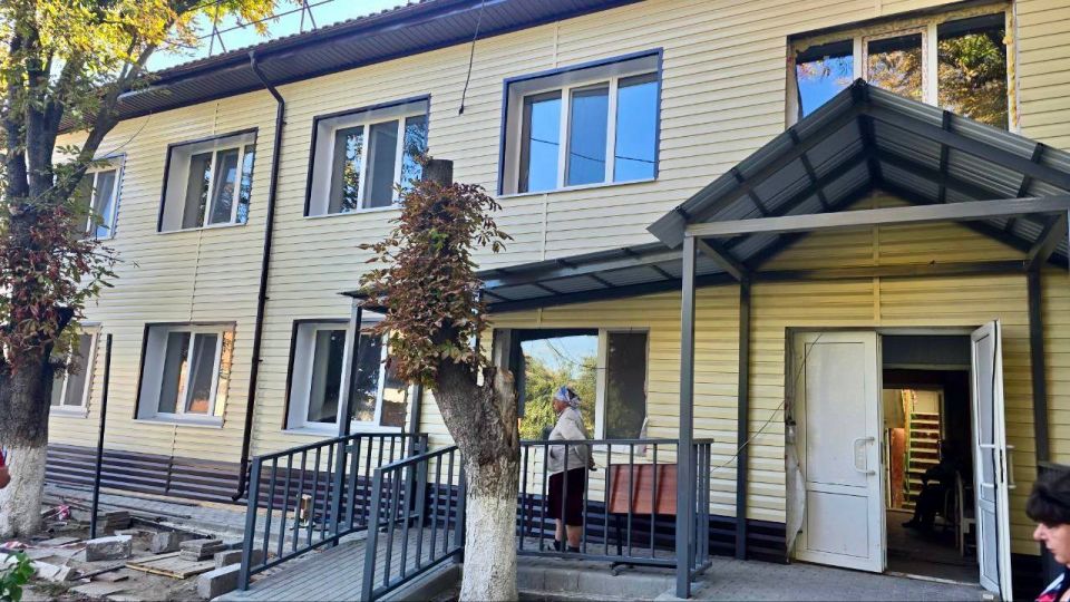 Представители Минтруда и Роскапстроя обсудили ход ремонтных работ в соцучреждениях Республики Представители Минтруда и Роскапстроя обсудили ход ремонтных работ в соцучреждениях Республики