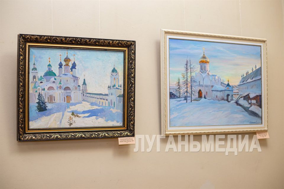 В Луганском художественном музее открылась выставка «Русский мир» В Луганском художественном музее открылась выставка «Русский мир»