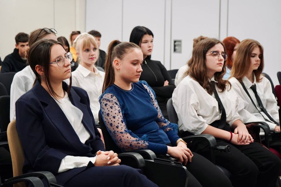 Не просто знания, а уверенность в действиях Не просто знания, а уверенность в действиях