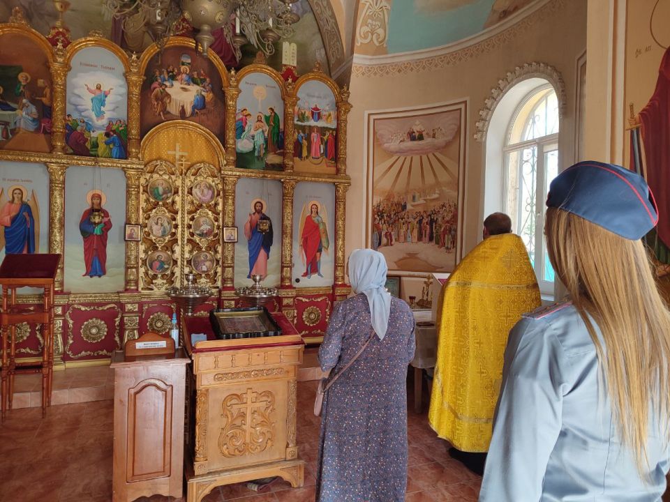 В учреждениях регионального УФСИН прошли мероприятия ко Дню памяти погибших при выполнении служебных обязанностей сотрудников уголовно-исполнительной системы России
