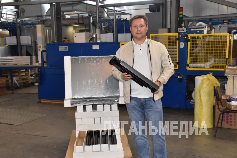 Продукция Антрацитовского завода «Юнис» будет представлена на выставке «Иннопром» в Беларуси Продукция Антрацитовского завода «Юнис» будет представлена на выставке «Иннопром» в Беларуси
