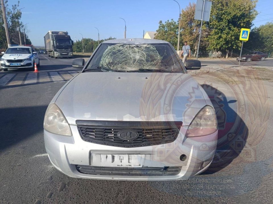 В Луганске сотрудники полиции разбираются в обстоятельствах ДТП, в котором телесные повреждения получил несовершеннолетний пешеход