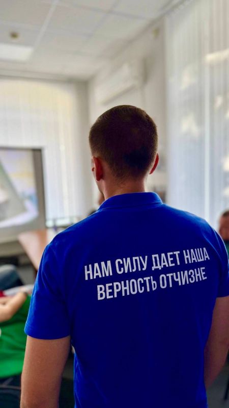 Сегодня в городе Стаханов состоялось открытие местного отделения Молодой Гвардии Единой России Сегодня в городе Стаханов состоялось открытие местного отделения Молодой Гвардии Единой России