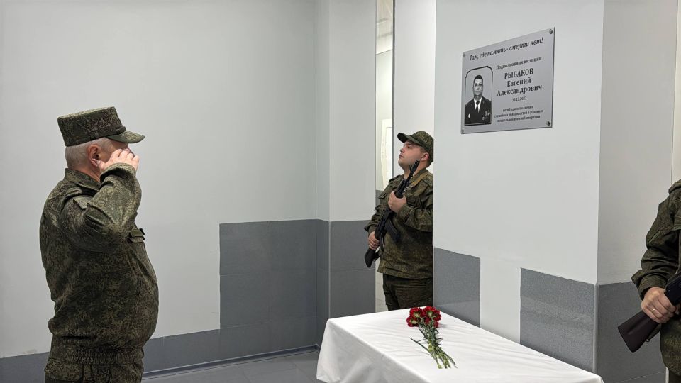 Заместитель Председателя СК России - руководитель ГВСУ совершил рабочую поездку в Луганскую Народную Республику Заместитель Председателя СК России - руководитель ГВСУ совершил рабочую поездку в Луганскую Народную Республику