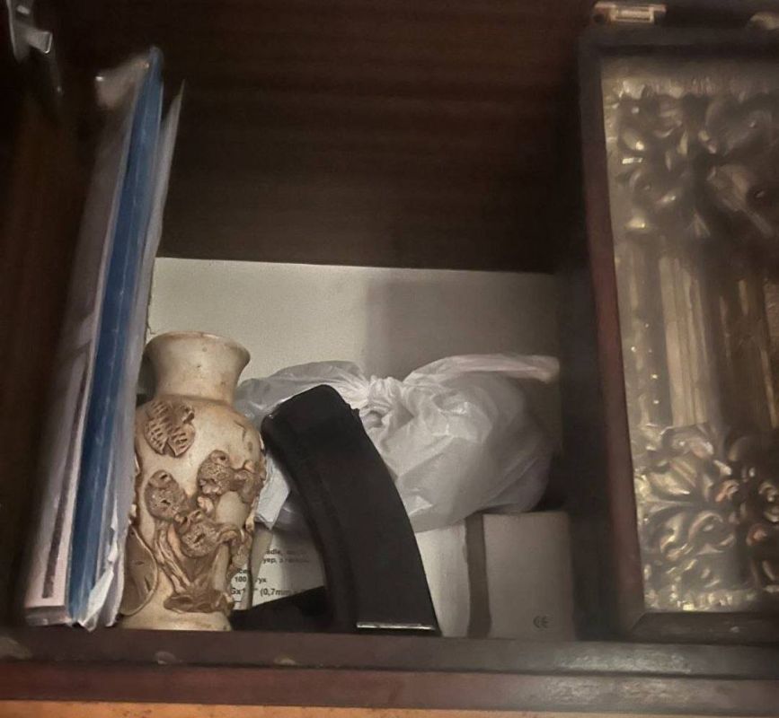 � ���������� ����������� ������ � �������� ������ ��������, ������� � �����