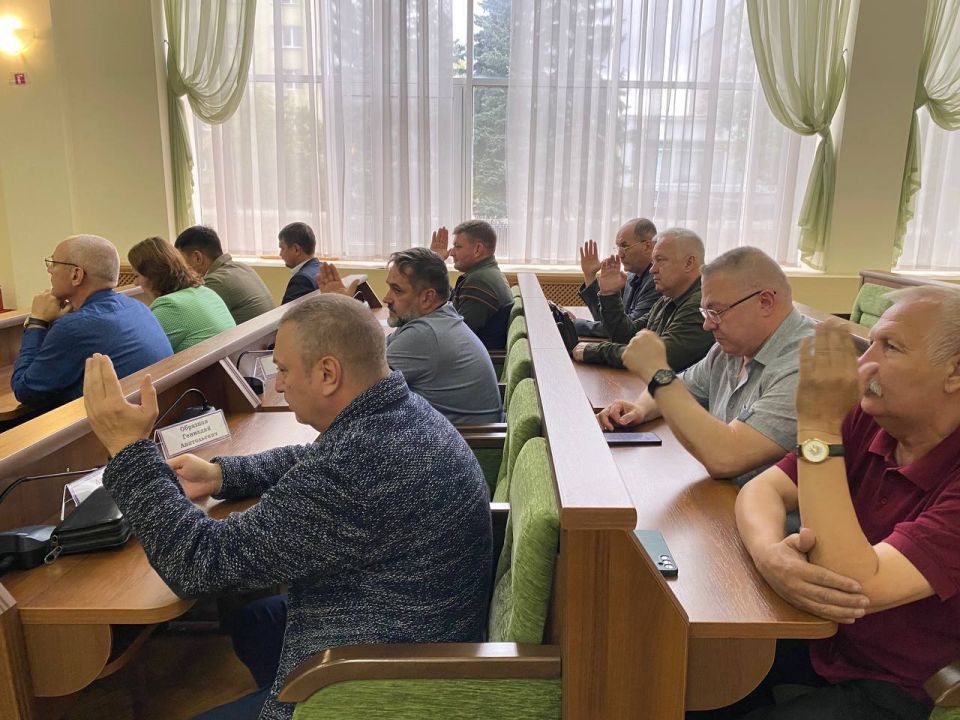 В Антраците состоялось XXXIII заседание Совета Антрацитовского муниципального округа В Антраците состоялось XXXIII заседание Совета Антрацитовского муниципального округа