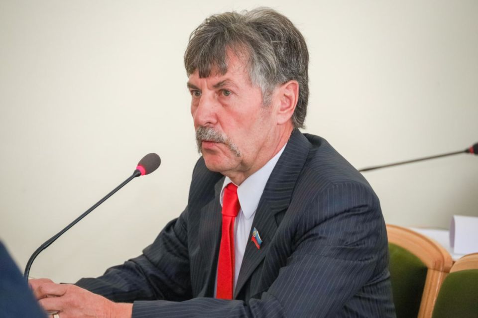 Вопросы восстановления инфраструктуры, жилищного строительства, работы подрядчиков и управляющей компании в фокусе «правительственного часа» Вопросы восстановления инфраструктуры, жилищного строительства, работы подрядчиков и управляющей компании в фокусе «правительственного часа»