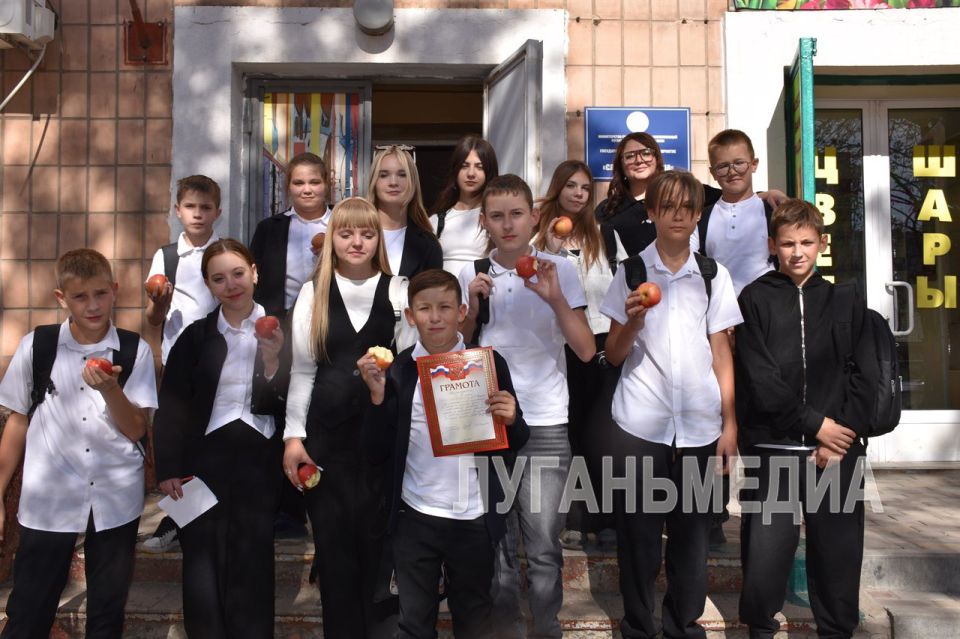 Краснодонские школьники познакомились с профессией журналиста Краснодонские школьники познакомились с профессией журналиста