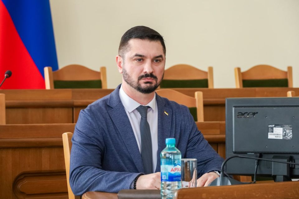 Вопросы восстановления инфраструктуры, жилищного строительства, работы подрядчиков и управляющей компании в фокусе «правительственного часа» Вопросы восстановления инфраструктуры, жилищного строительства, работы подрядчиков и управляющей компании в фокусе «правительственного часа»