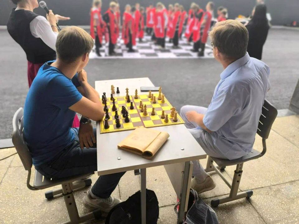 ��� � ���: ������������ �������� ������������� ����� � ��������