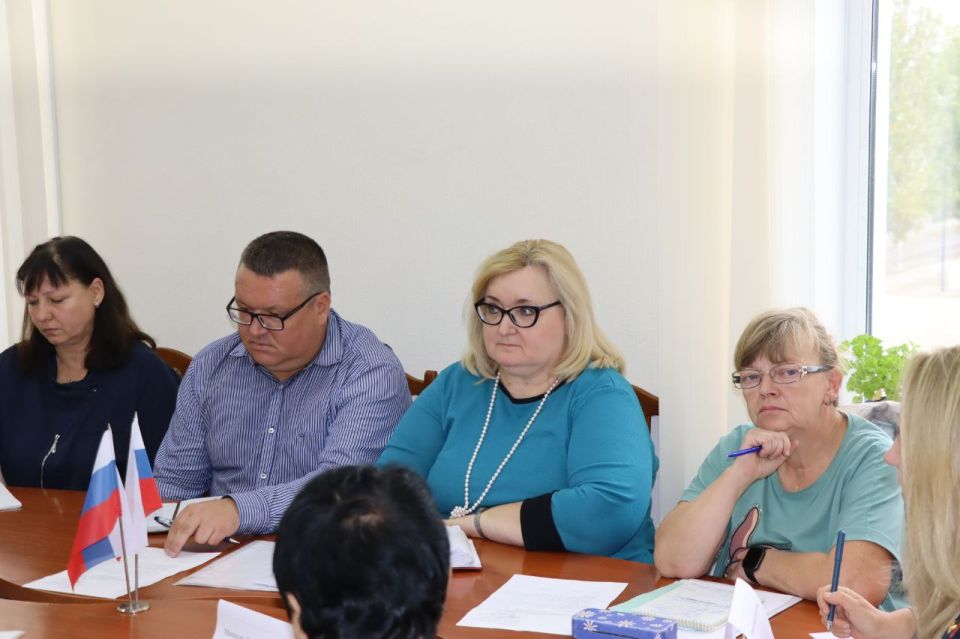 В Северодонецке состоялось очередное заседание Комиссии по делам несовершеннолетних и защите их прав В Северодонецке состоялось очередное заседание Комиссии по делам несовершеннолетних и защите их прав