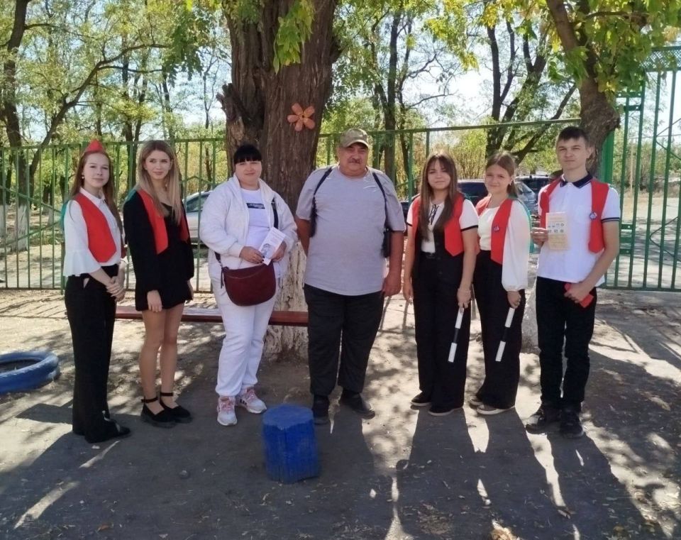 В Антраците сотрудники Госавтоинспекции совместно с родительским патрулем и ЮИДом провели профилактическое мероприятие