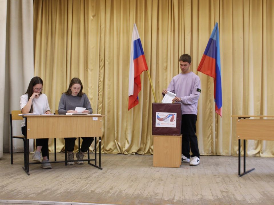 Молодежь учится выбирать: в Старобельском колледже прошли выборы председателя студенческого совета Молодежь учится выбирать: в Старобельском колледже прошли выборы председателя студенческого совета