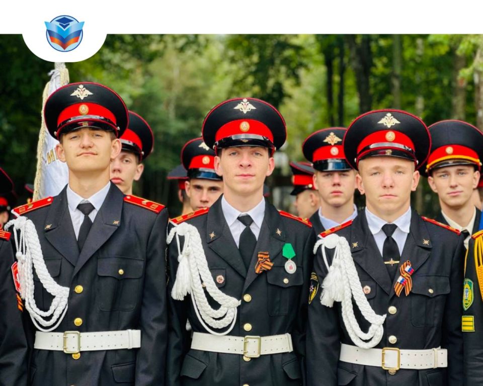 Национальный детский образовательно-оздоровительный центр «Зубренок» принимает кадетскую смену «За честь Отчизны» в Республике Беларусь Национальный детский образовательно-оздоровительный центр «Зубренок» принимает кадетскую смену «За честь Отчизны» в Республике Беларусь
