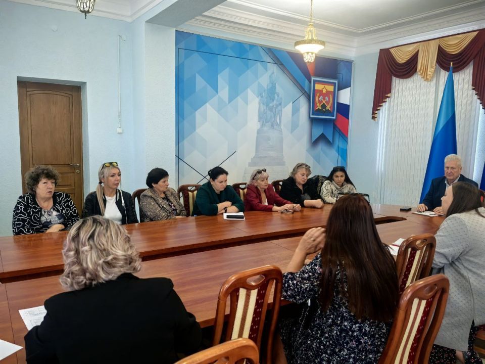 Сергей Козенко: Провел очередную встречу с семьями наших Героев — участников специальной военной операции, погибших, защищая Отечество Сергей Козенко: Провел очередную встречу с семьями наших Героев — участников специальной военной операции, погибших, защищая Отечество