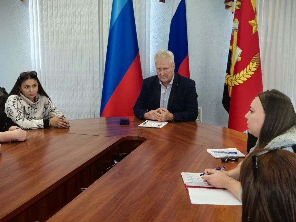 Сергей Козенко: Провел очередную встречу с семьями наших Героев — участников специальной военной операции, погибших, защищая Отечество Сергей Козенко: Провел очередную встречу с семьями наших Героев — участников специальной военной операции, погибших, защищая Отечество