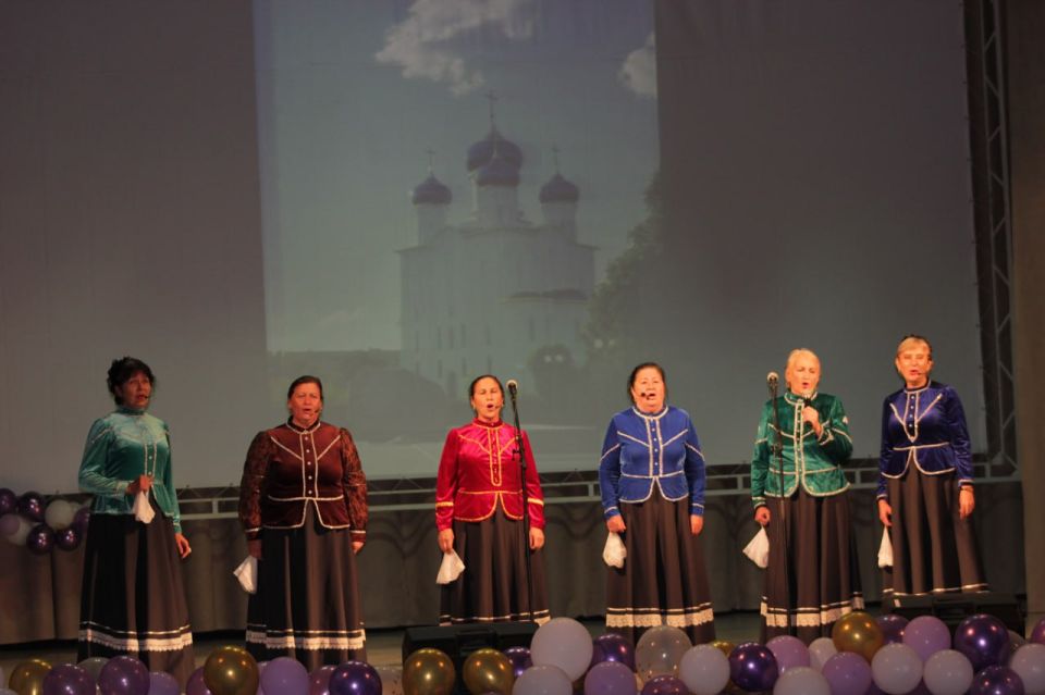 В Краснодонском городском Дворце культуры имени «Молодой гвардии» прошло торжественное мероприятие, посвященное 111-й годовщине со Дня основания города Краснодона В Краснодонском городском Дворце культуры имени «Молодой гвардии» прошло торжественное мероприятие, посвященное 111-й годовщине со Дня основания города Краснодона