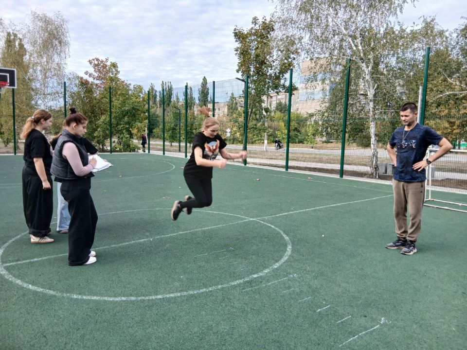 Спортивный семейный фестиваль «Семейная команда» состоялся в Кировске Спортивный семейный фестиваль «Семейная команда» состоялся в Кировске