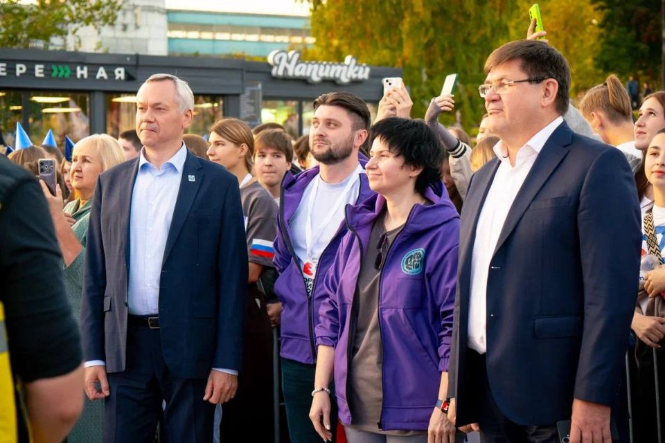 Василий Носков: Парад российского студенчества в Новосибирске! Василий Носков: Парад российского студенчества в Новосибирске!