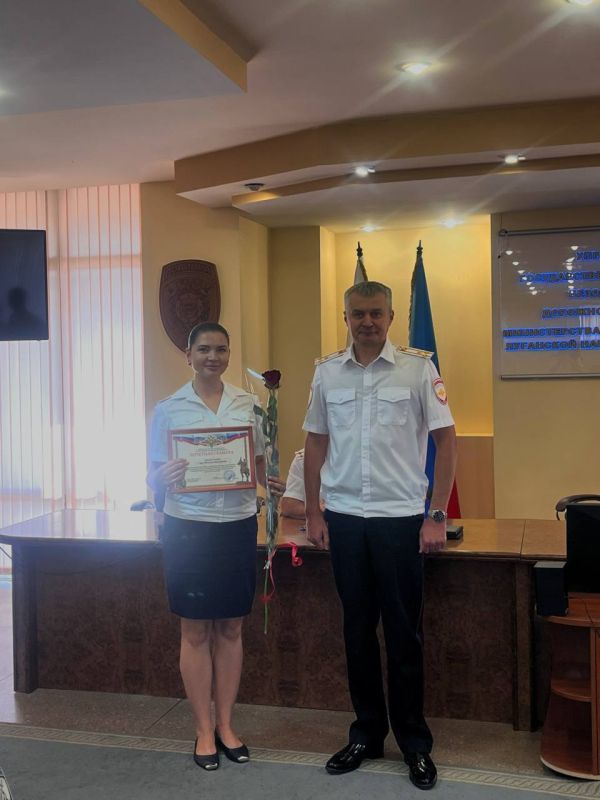 В Госавтоинспекции региона состоялось торжественное награждение отличившихся в службе сотрудников В Госавтоинспекции региона состоялось торжественное награждение отличившихся в службе сотрудников