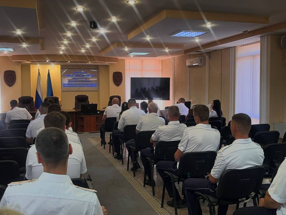 В Госавтоинспекции региона состоялось торжественное награждение отличившихся в службе сотрудников В Госавтоинспекции региона состоялось торжественное награждение отличившихся в службе сотрудников