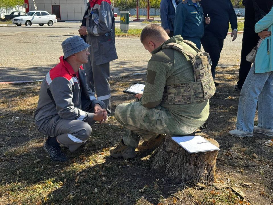 Сергей Колягин: Сегодня, в светлый праздник Рождества Пресвятой Богородицы, Первомайск подвергся очередному удару БПЛА со стороны ВФУ Сергей Колягин: Сегодня, в светлый праздник Рождества Пресвятой Богородицы, Первомайск подвергся очередному удару БПЛА со стороны ВФУ