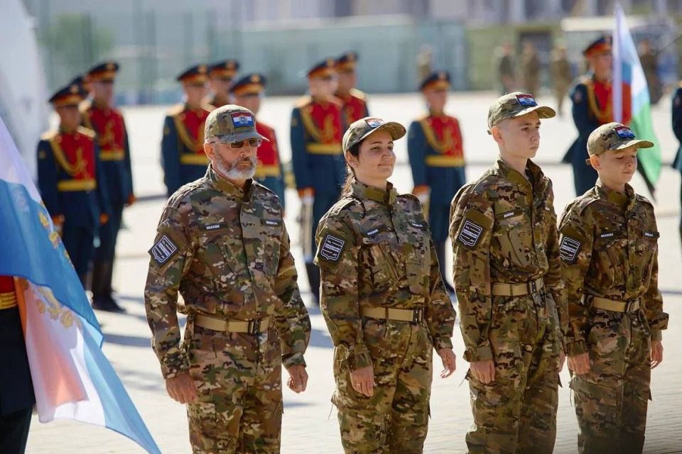 Андрей Рубанцов: Болеем за ровенчан, принимающих участие в финале Всероссийской игры "Семейная зарница" Андрей Рубанцов: Болеем за ровенчан, принимающих участие в финале Всероссийской игры "Семейная зарница"