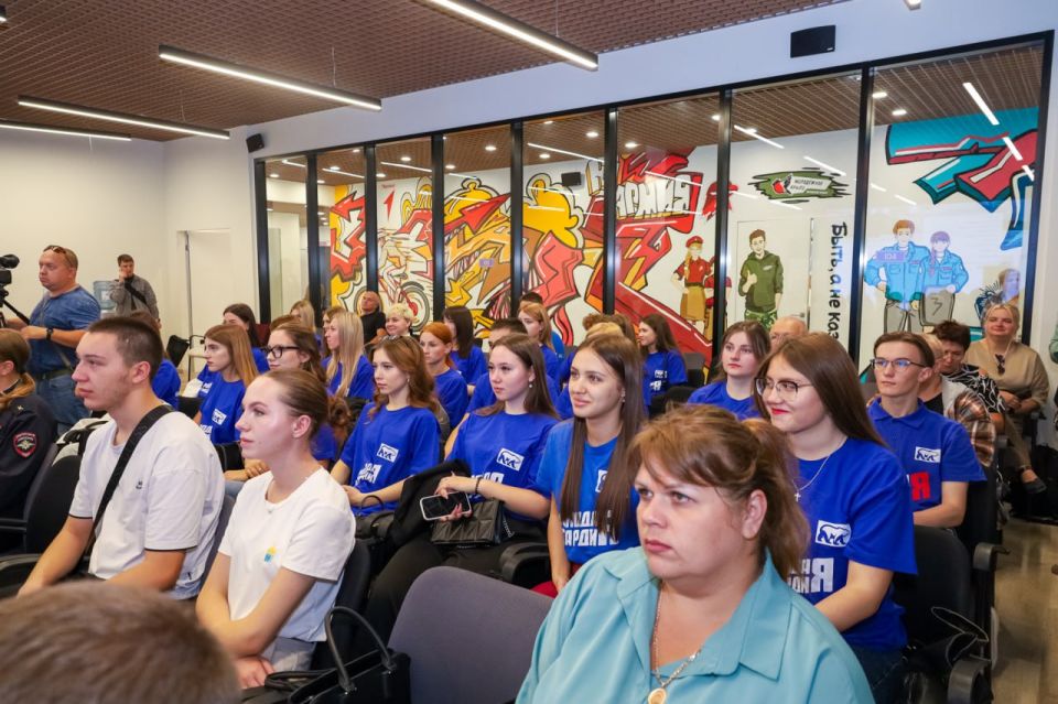 Денис Мирошниченко принял участие в церемонии открытия Второго форума «История для будущего» Денис Мирошниченко принял участие в церемонии открытия Второго форума «История для будущего»