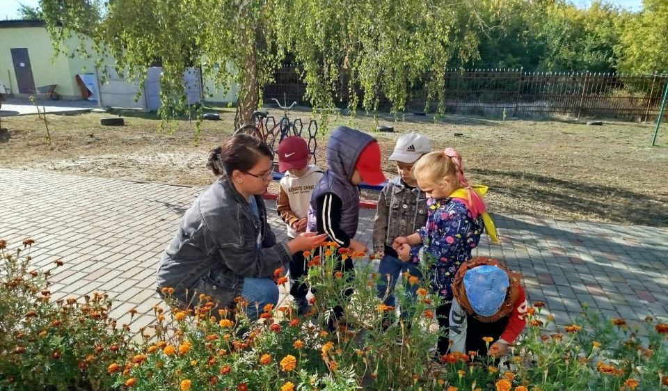 В ГБДОУ ЛНР "Беловодский ЯС №2 "Радуга" провели Всероссийский экологический субботник «Зелёная Россия» В ГБДОУ ЛНР "Беловодский ЯС №2 "Радуга" провели Всероссийский экологический субботник «Зелёная Россия»