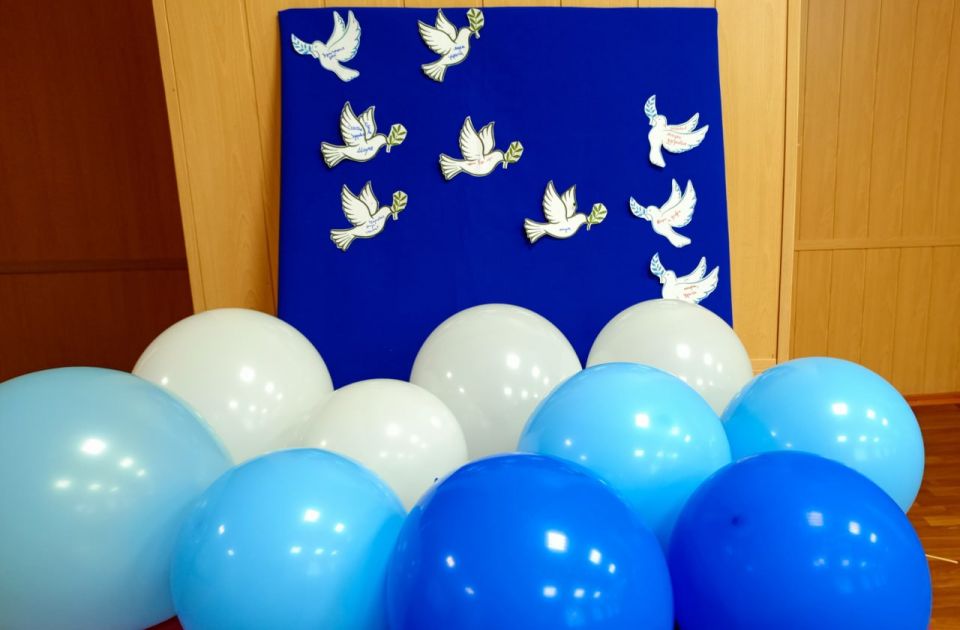 Урок мира, посвященный Международному дню мира, прошел в Желтом Урок мира, посвященный Международному дню мира, прошел в Желтом